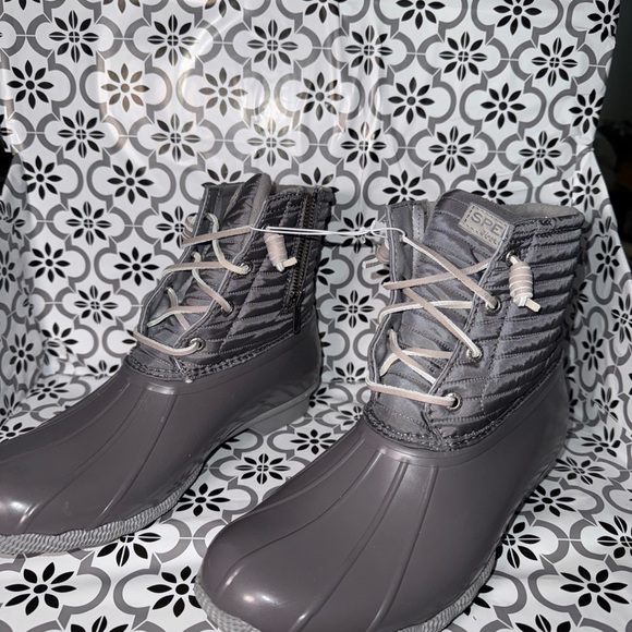 Sperry women’s nwt insulated Gray Duck Boots Sz 9.5 - Picture 2 of 13
